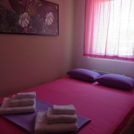 Naissa Apartment Ni 外观 照片