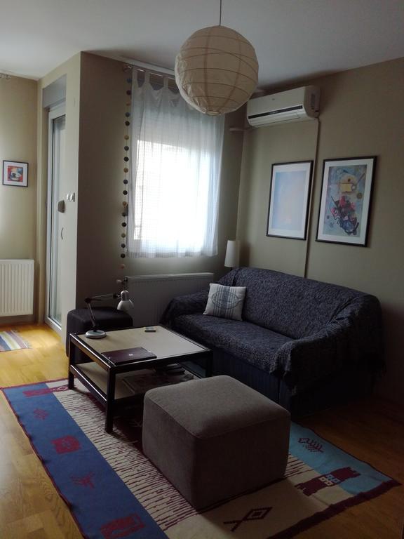 Naissa Apartment Ni 外观 照片